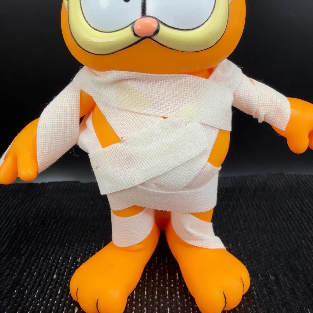 VTG Garfield Mummy Vinyl Figure Enesco 1978 Halloween‎ Collectible Plastic Decor
